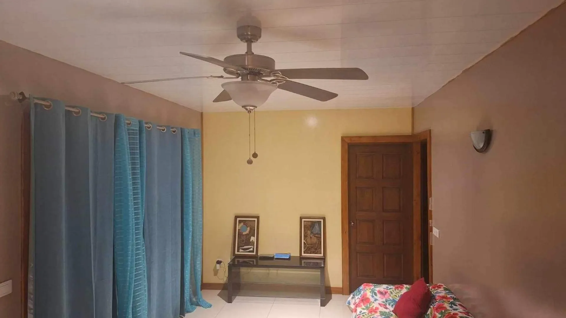 Holiday home Maina Lodge Avatoru